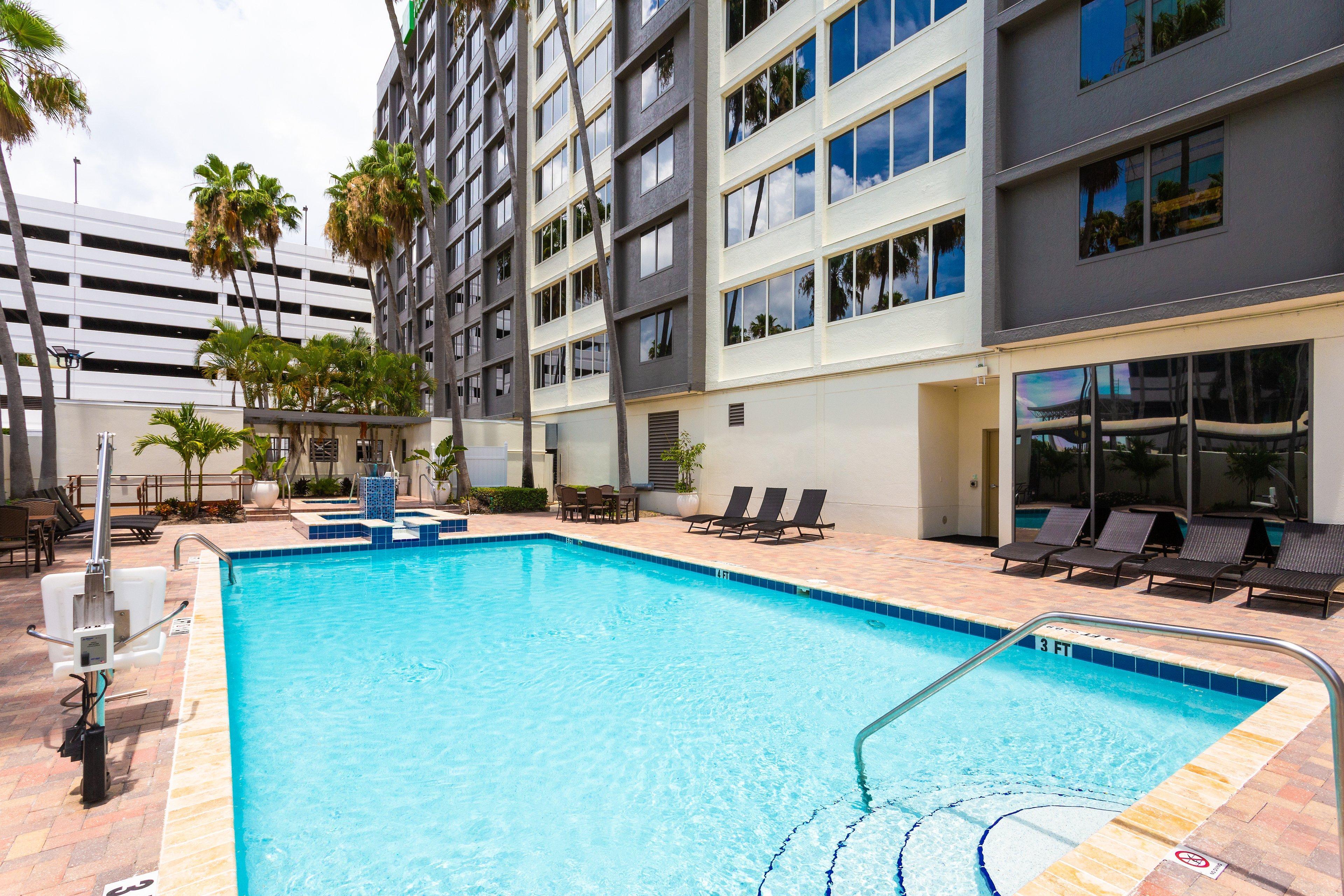 Holiday Inn Tampa Westshore - Airport Area By Ihg Exterior foto